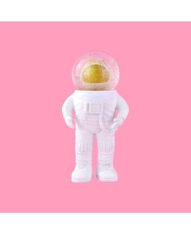 astronaute